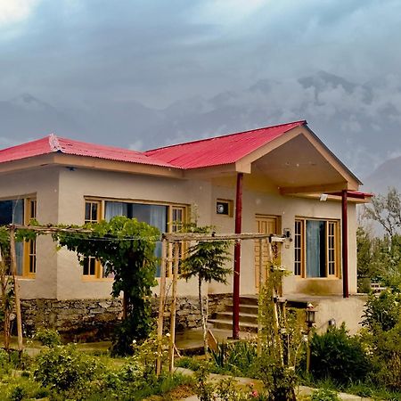 Orgventure Resorts 스카르두 외부 사진